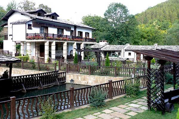 Guest House Pekliuk Gulubovtsi Exteriör bild